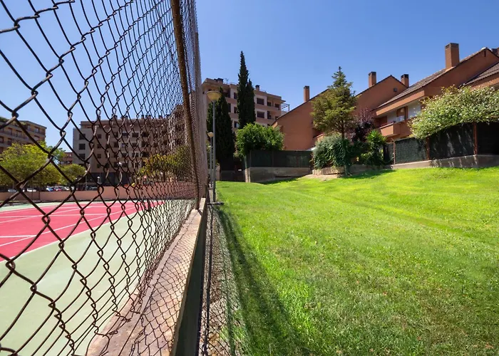 Casa Con Piscina En El Centro