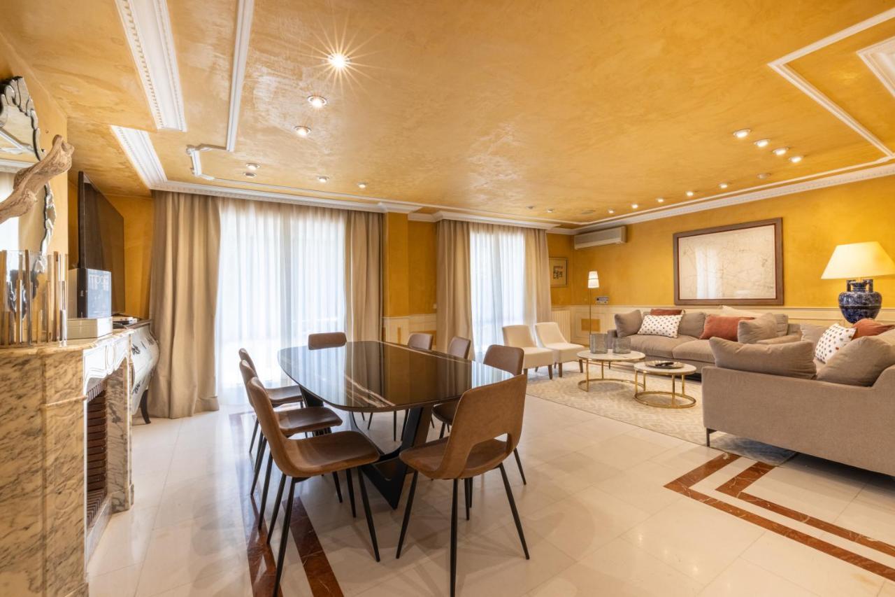 Casa Con Piscina En El Centro Tudela